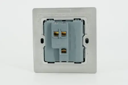 Interrupteurs et Prises AKT 1 Poste, 2 Postes
