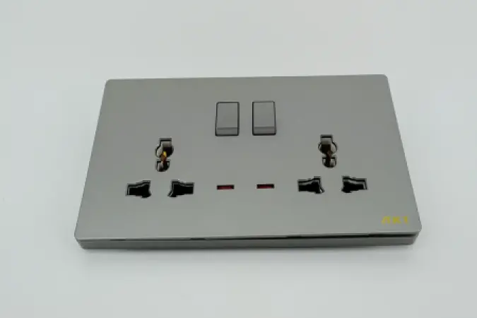 AKT 13A*2 Switched Socket via Indicator