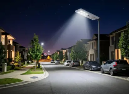 AKT LED太阳能路灯 400W – 4800流明（型号 AKT-LD21006-6T-400W）
