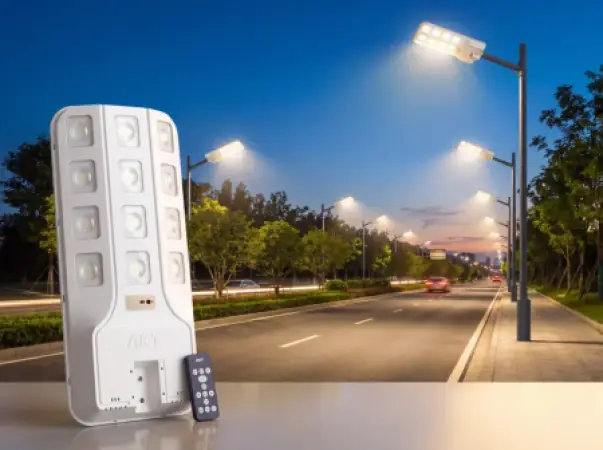 AKT LED Solar Street Lamp 600W – 7000LM